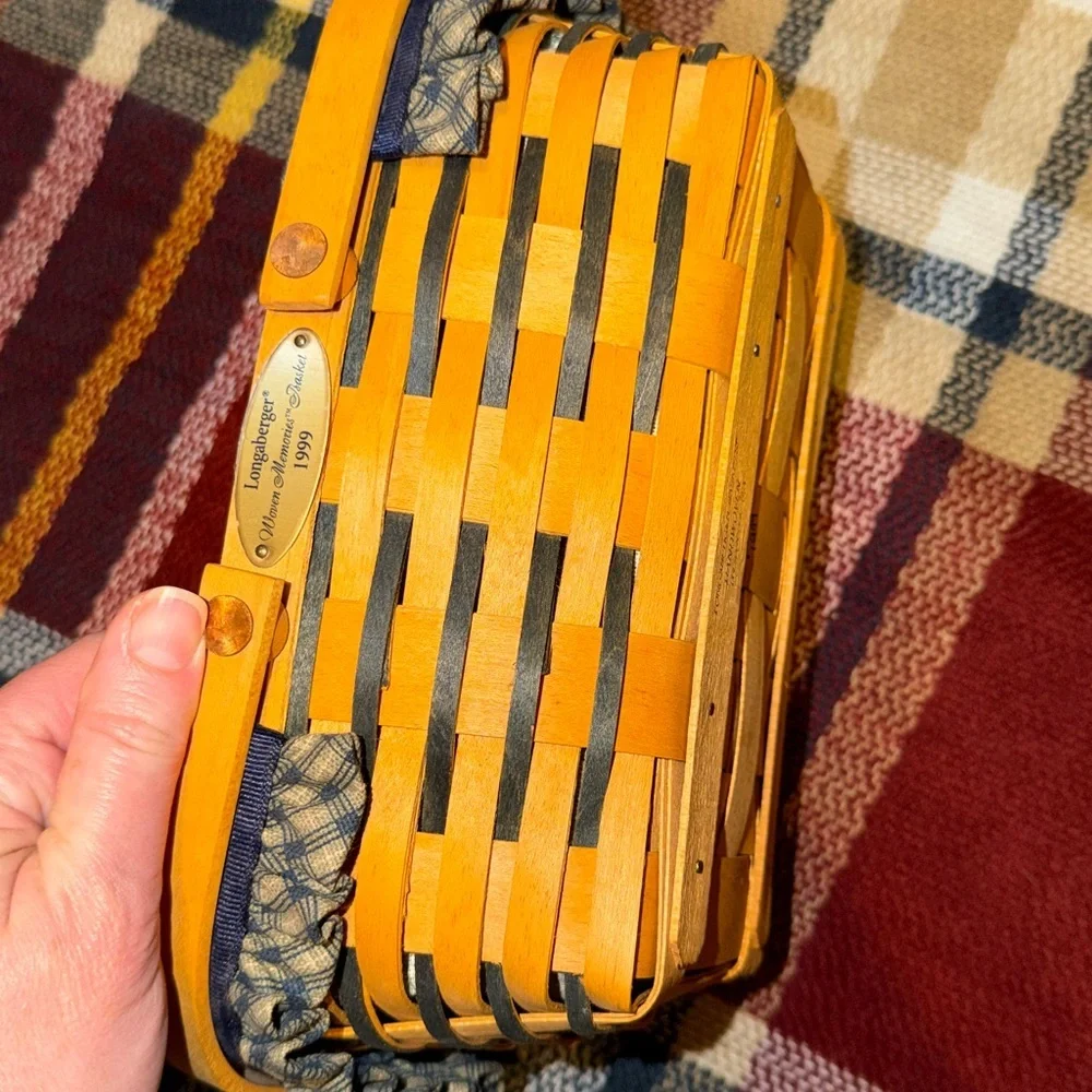 Longaberger woven memories